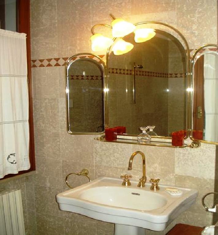 Alla Villa Liberty Bed & Breakfast Verona Zimmer foto